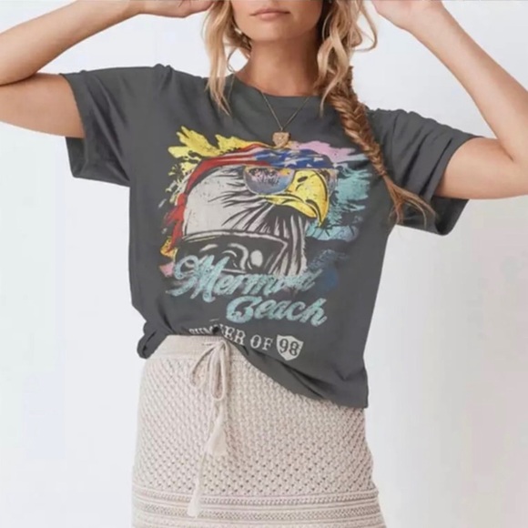 Mermaid Beach Retro Festival Beach Surfer T-Shirt Women’s Multi Sizes NWT - Picture 8 of 9